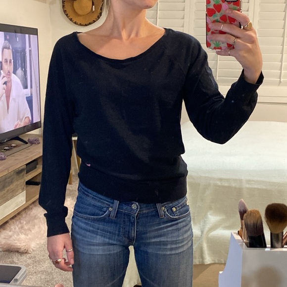 🌼 Victoria’s Secret PINK long sleeve - Picture 4 of 12